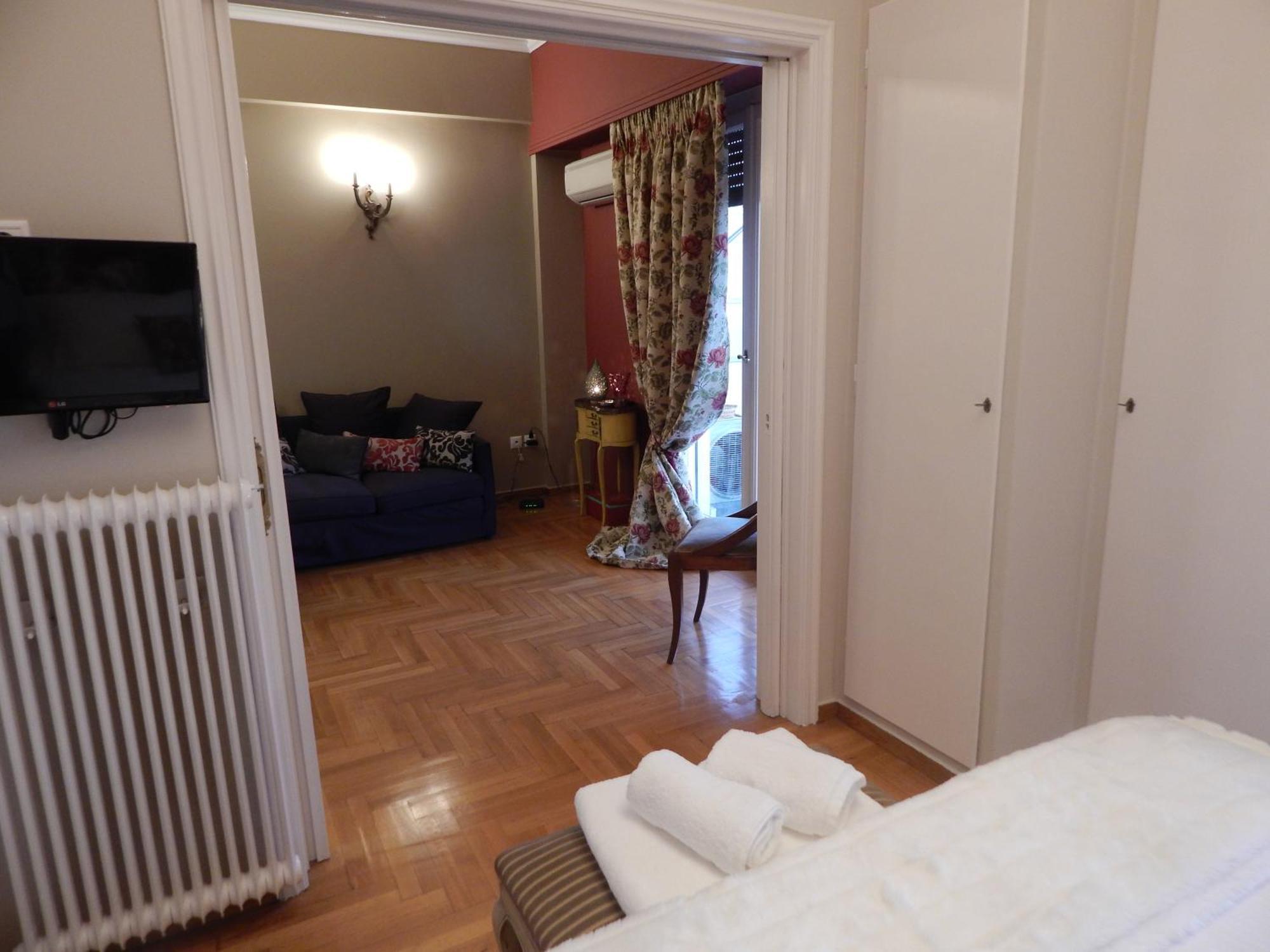 Athens-Plaka, Peter'S Beautiful Apartment In Temple Of Zeus Екстериор снимка