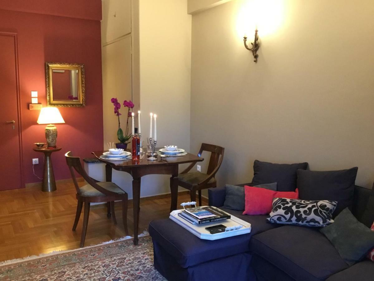 Athens-Plaka, Peter'S Beautiful Apartment In Temple Of Zeus Екстериор снимка
